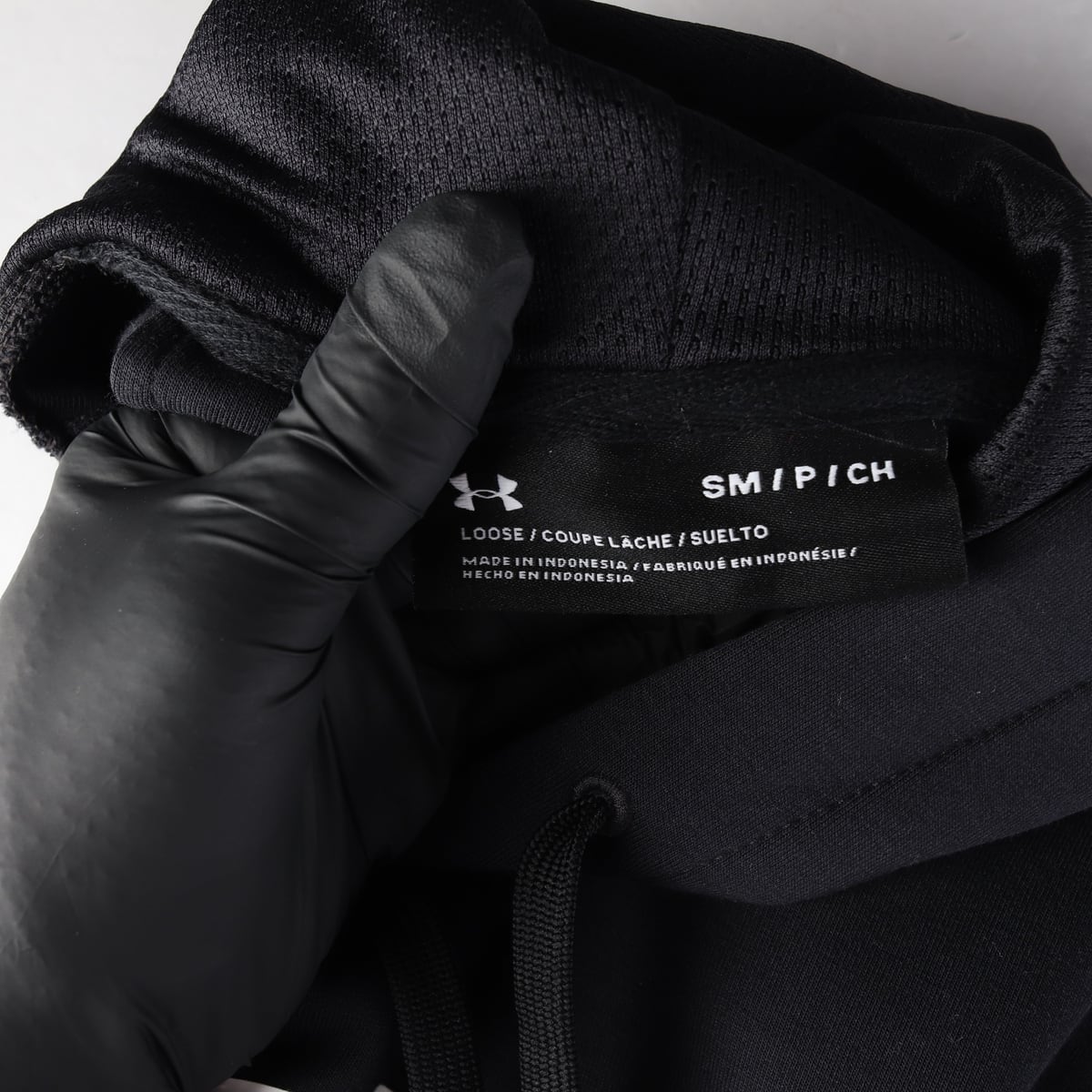 언더 아머 22FW 그래픽 로고 프린트 루즈핏 후드티 상세 이미지 3