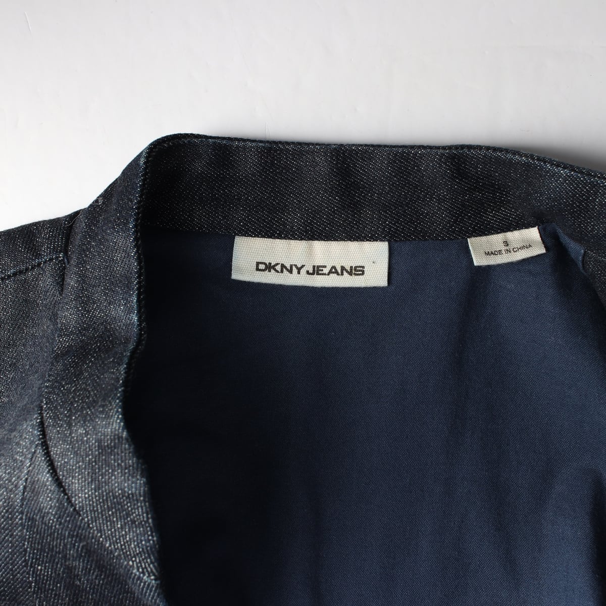 디케이엔와이 슬림핏 코튼 데님 조끼 베스트 상세 이미지 3