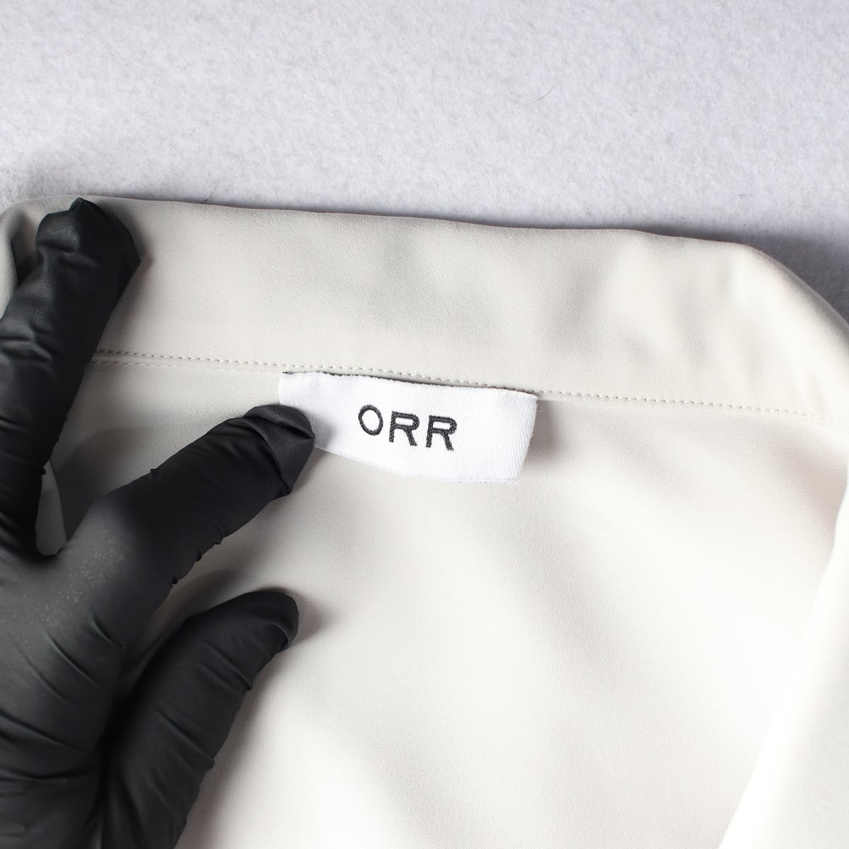 오르 ORR 25SS 오픈 카라 스냅버튼 셔츠 블라우스 상세 이미지 3
