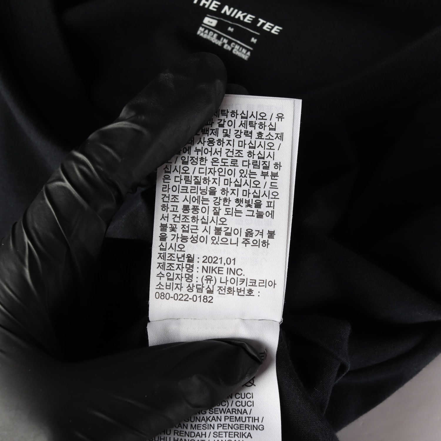 나이키 21SS 시그니처 로고 프린트 크롭 티 반팔 티셔츠 이미지 5