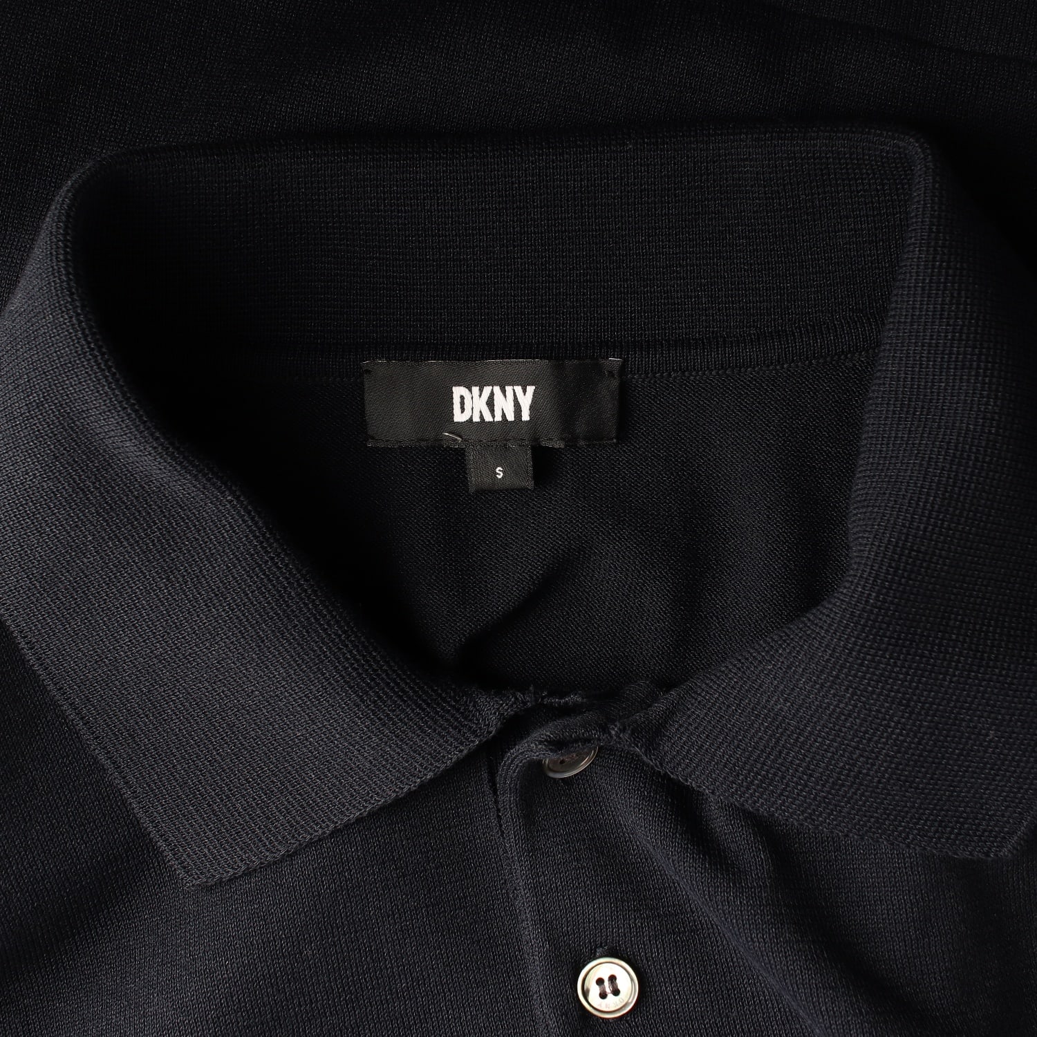 디케이엔와이 DKNY 23SS 코튼 니트 카라 반팔 니트 티셔츠 네이비 이미지 3