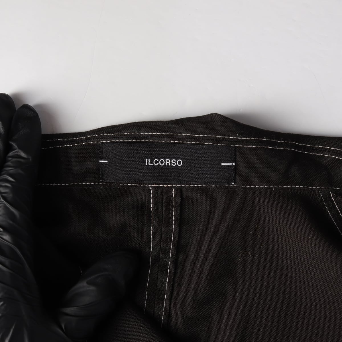 일꼬르소 21FW 스티치 아웃 포켓 오버핏 재킷 블랙 상세 이미지 3