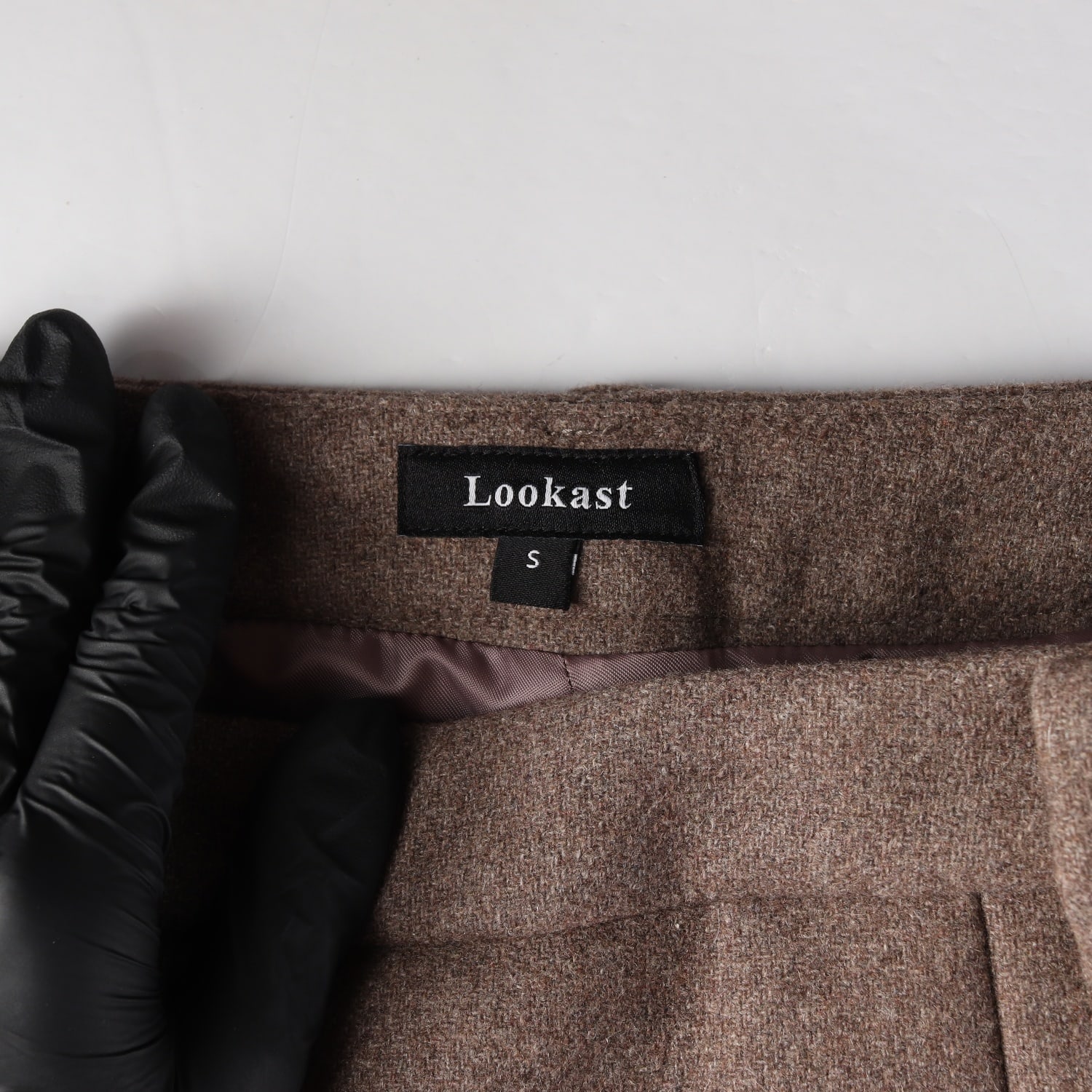 룩캐스트 23FW 플리츠 디테일 울 블렌드 숏 스커트 이미지 3