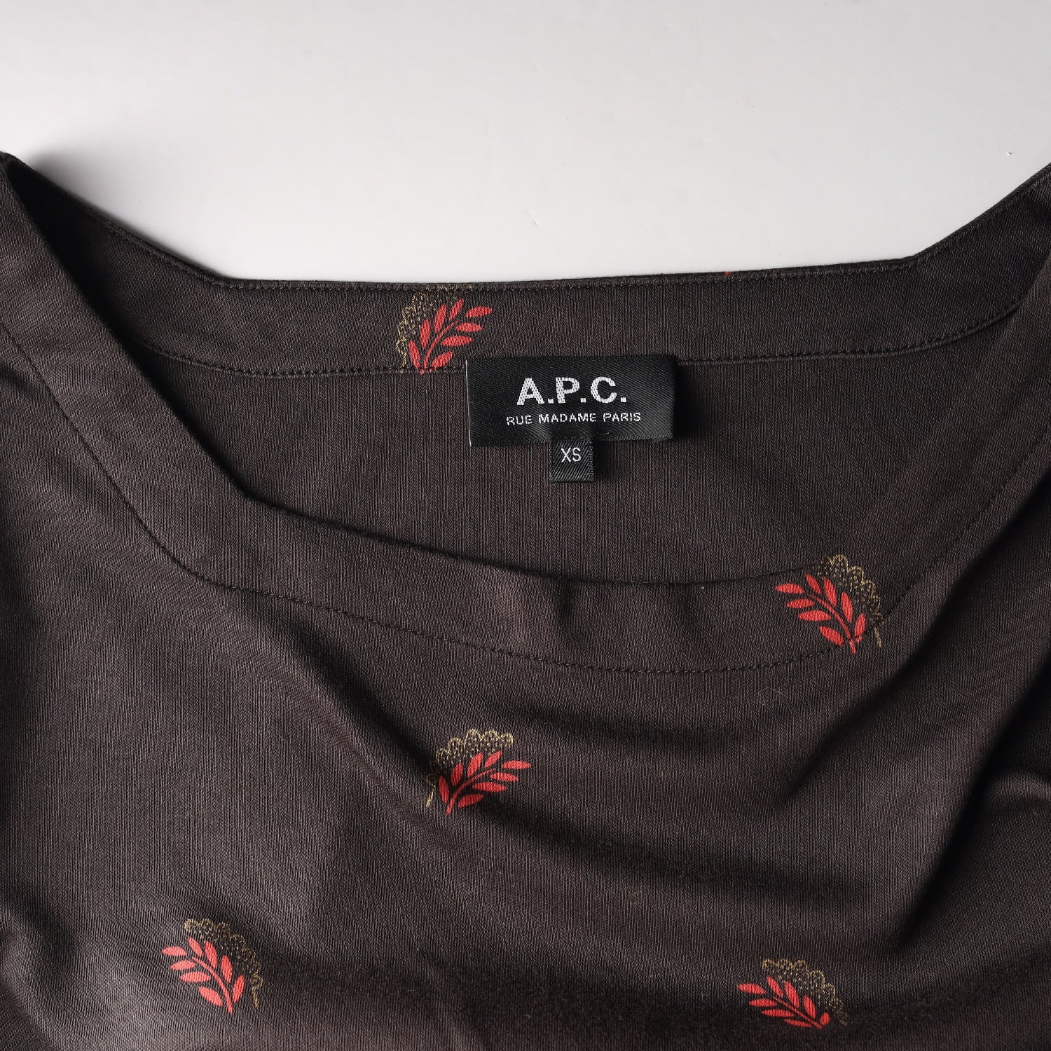 아페쎄 APC 리프 패턴 보트넥 코튼 7부 티셔츠 이미지 3