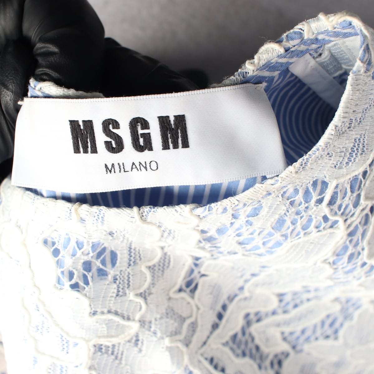엠에스지엠 MSGM 플라워 레이스 슬리브리스 탑 상세 이미지 3