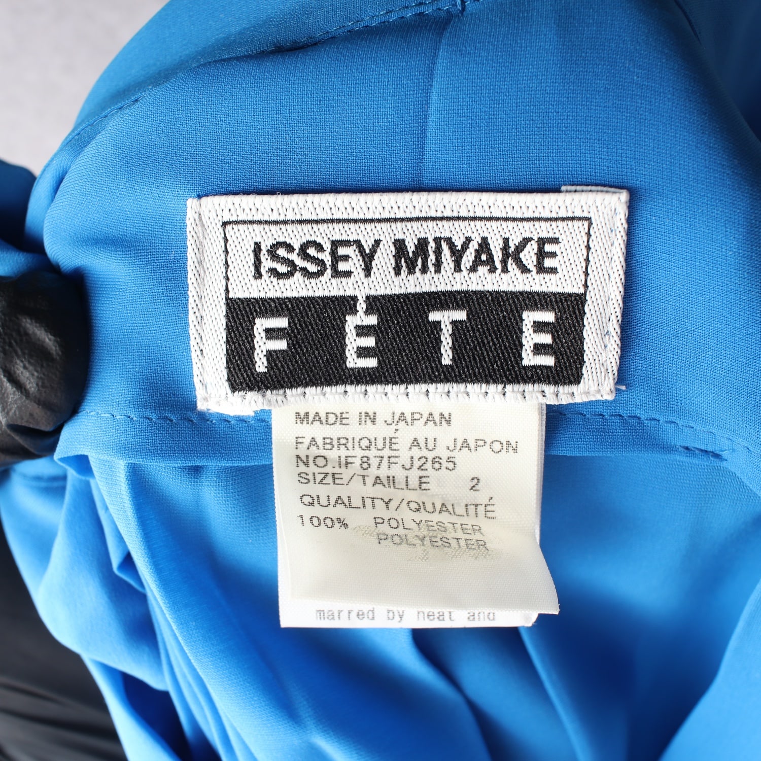 이세이 미야케 FETE 플리츠 슬리브리스 셔츠 블라우스 블루 이미지 3