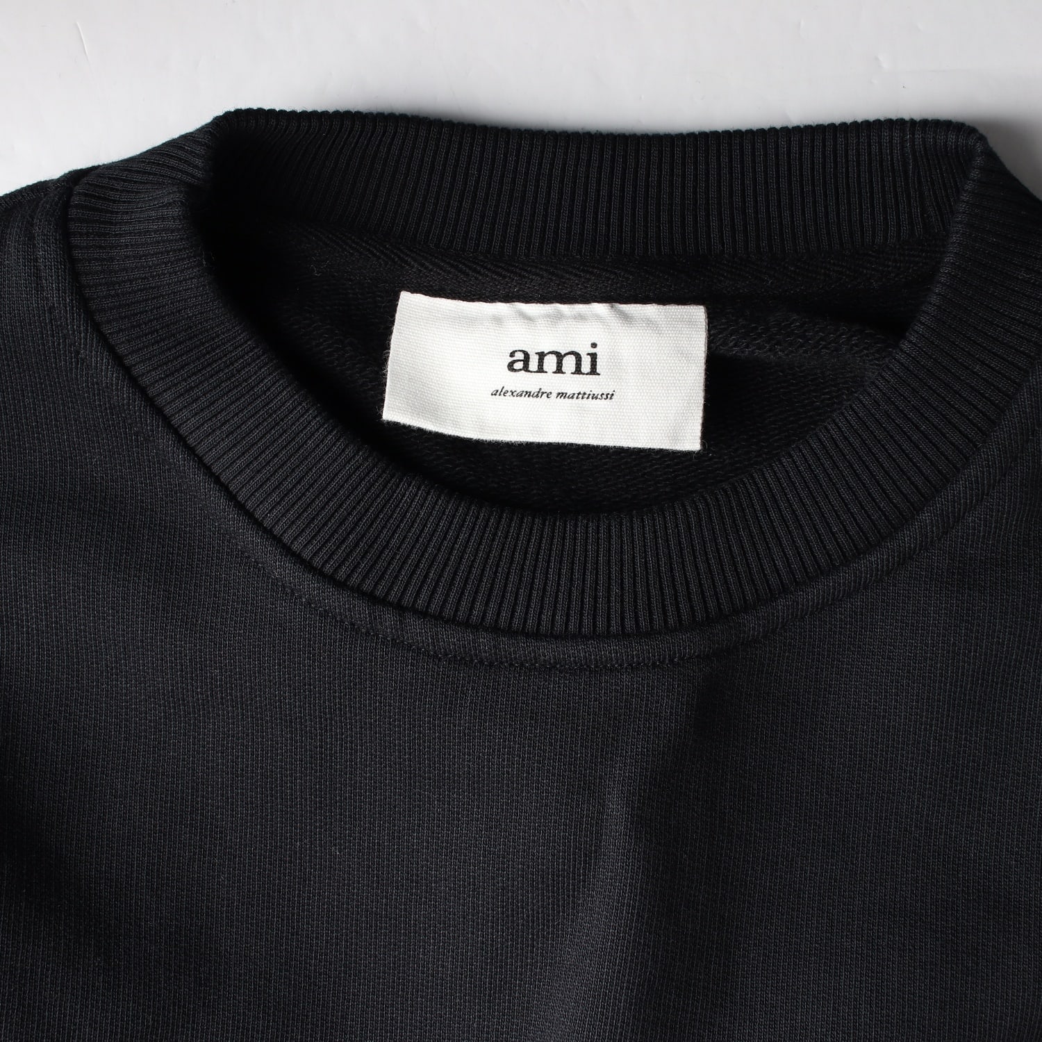 (새상품) 아미 AMI 21SS 스몰 하트 로고 자수 코튼 크루넥 맨투맨 이미지 3