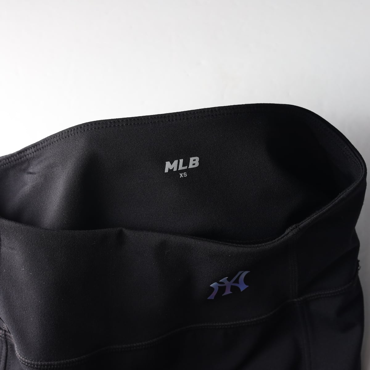 엠엘비 MLB 24SS NY럭슬레저 부츠컷 레깅스 상세 이미지 3