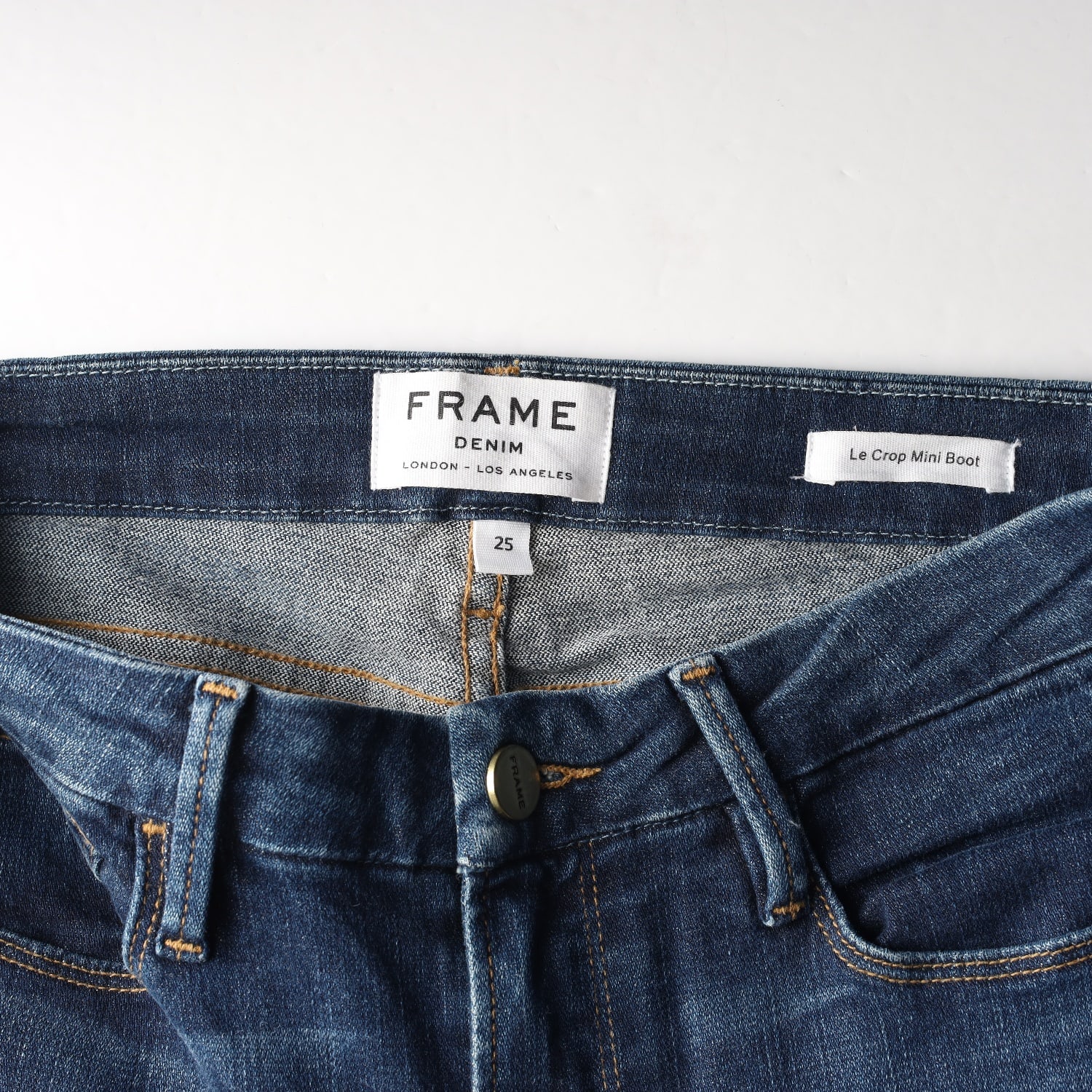 프레임 Le Crop Mini Boot 크롭 부츠컷 데님 팬츠 이미지 3
