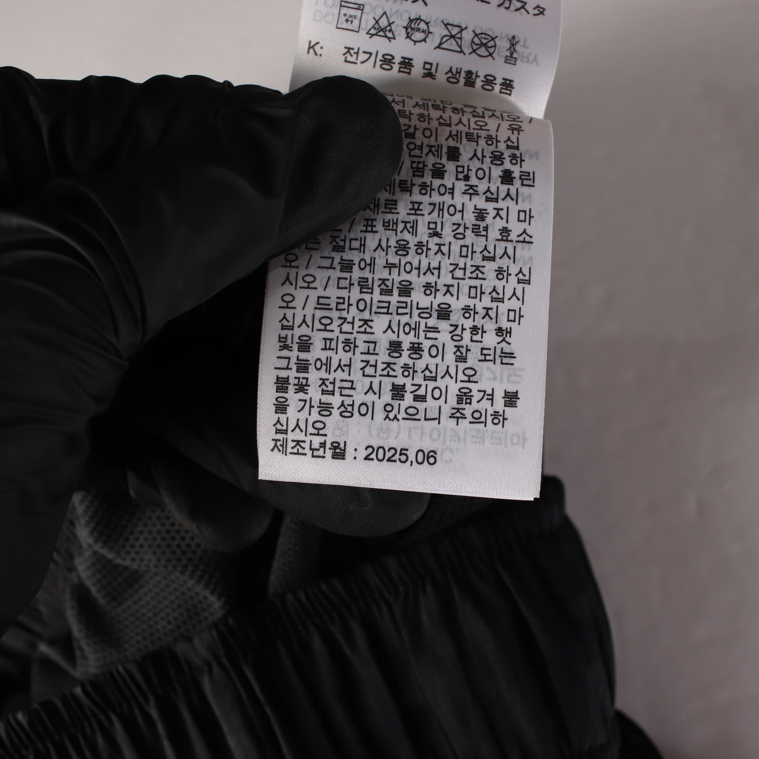 나이키 25SS 에센셜 스우시 로고 하이라이즈 우븐 숏팬츠 이미지 5