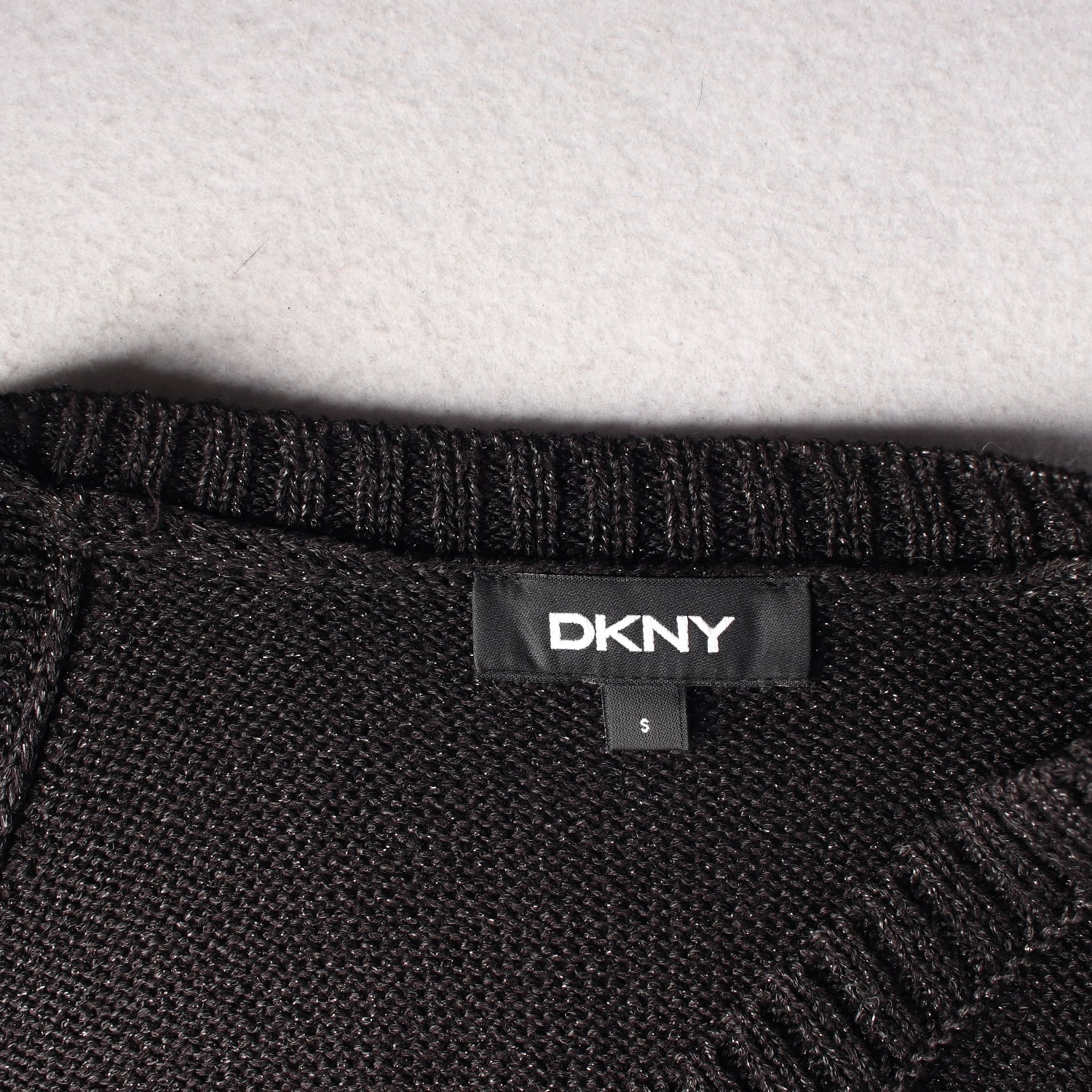 디케이엔와이 DKNY 홀터넥 니트 슬리브리스 탑 이미지 3