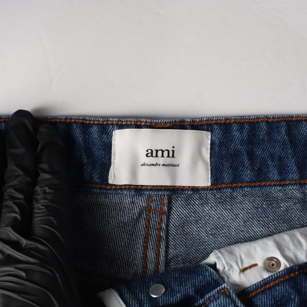 아미 ami 22SS 워싱 데님 팬츠 W29 상세 이미지 3