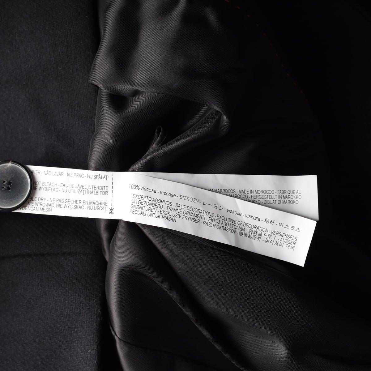 자라 울 블렌드 베이직 싱글 버튼 롱 코트 블랙 상세 이미지 5
