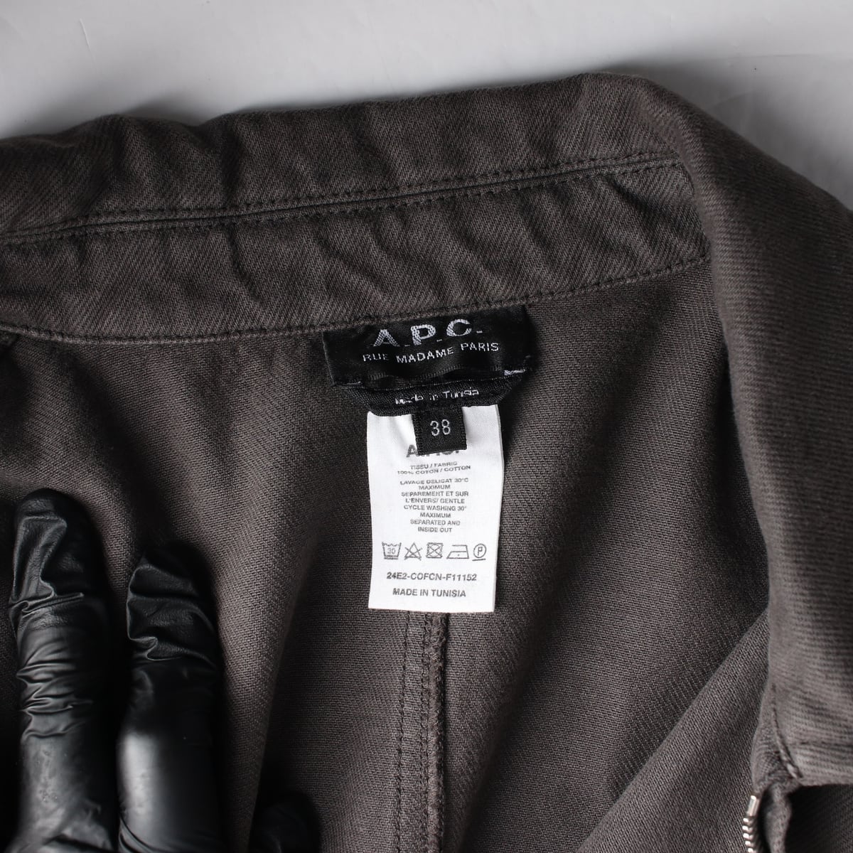 아페쎄 APC 24SS 벨티드 코튼 반팔 Hills 힐스 점프수트 상세 이미지 3