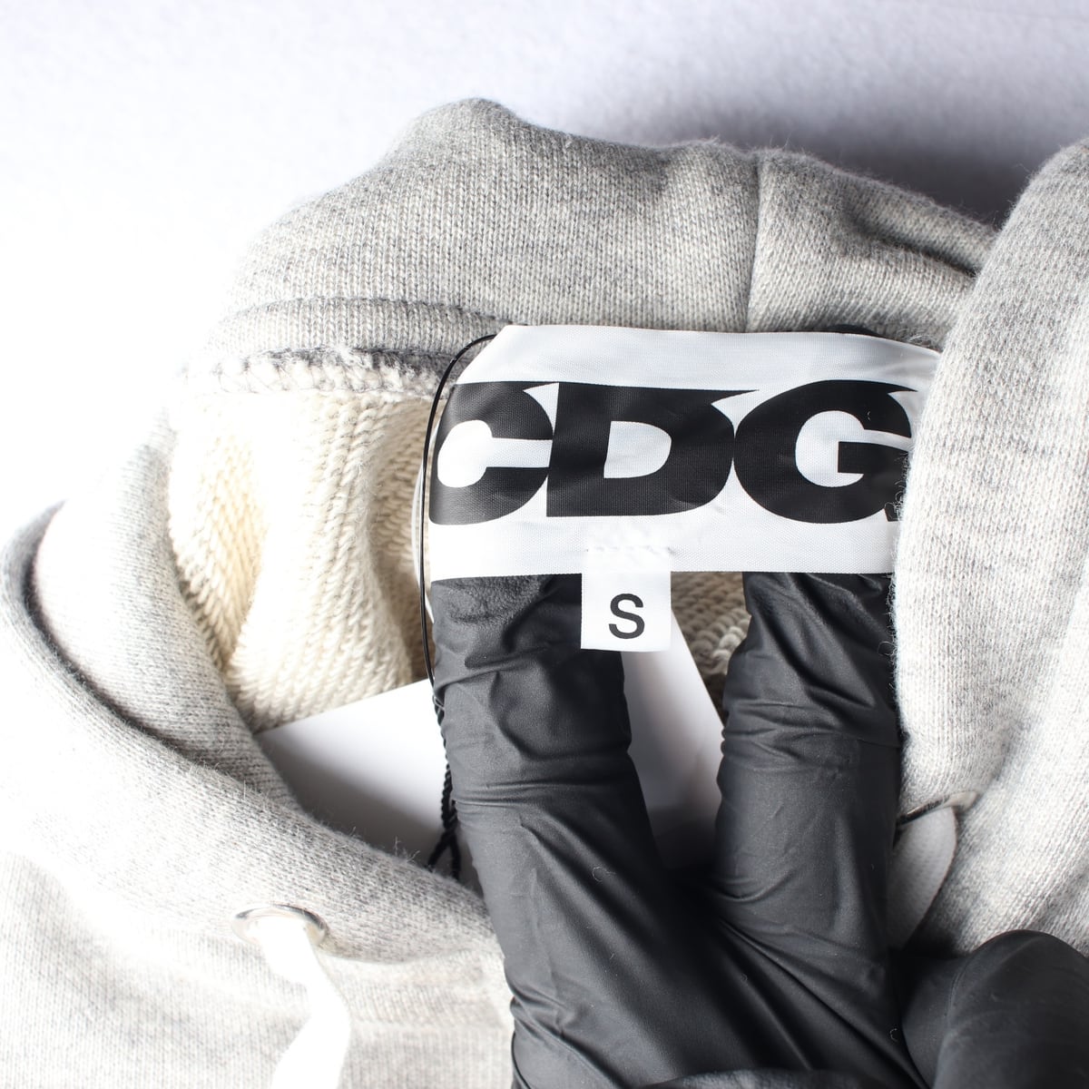 (새상품) 꼼데가르송 24SS CDG 바이어스 후드 집업 스웨트셔츠 그레이 상세 이미지 3