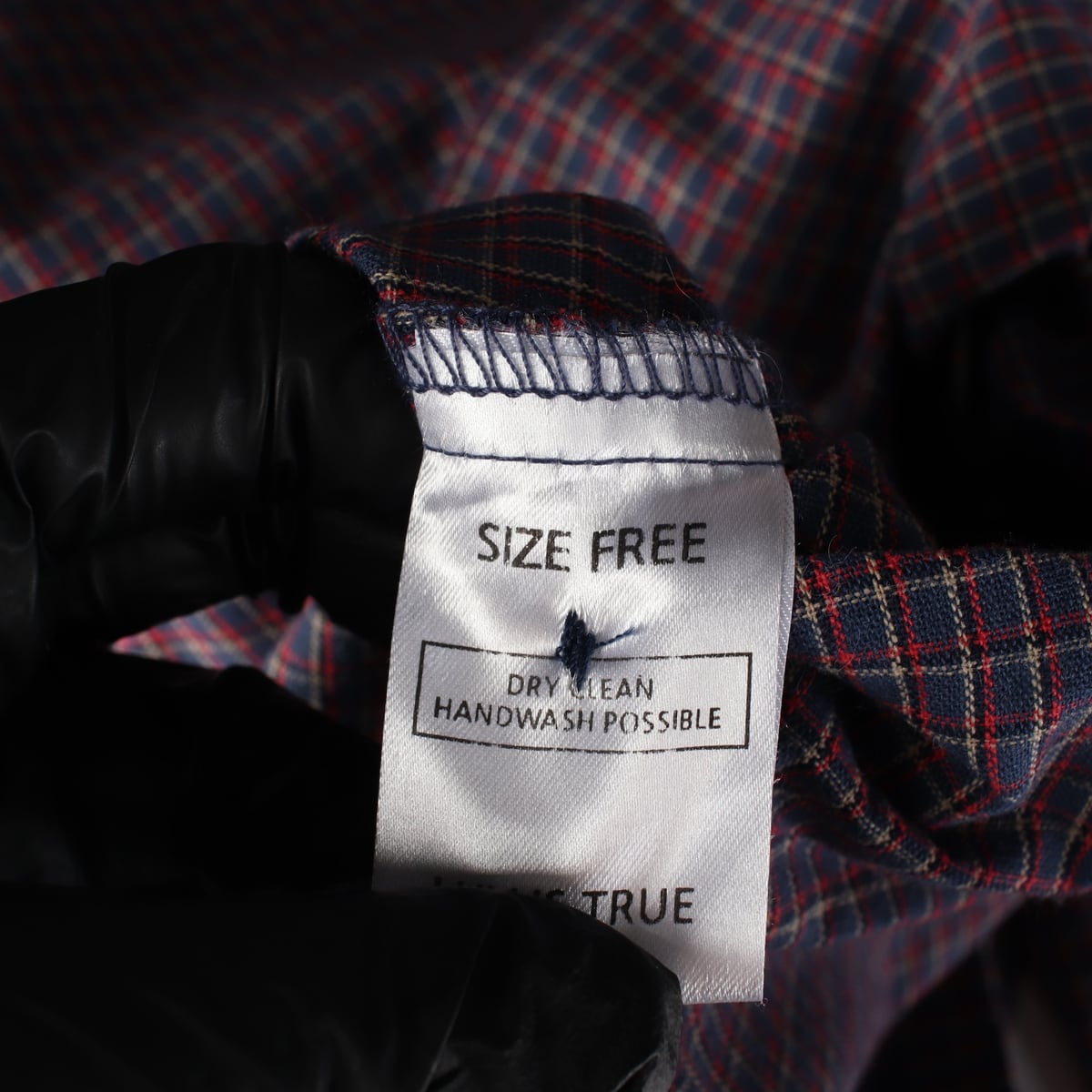 러브이즈트루 디디 체크 패턴 더블 버튼 코튼 원피스 상세 이미지 4